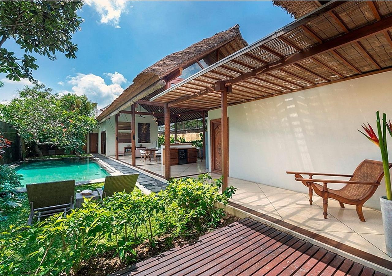 Villa Andalas Seminyak  Luaran gambar